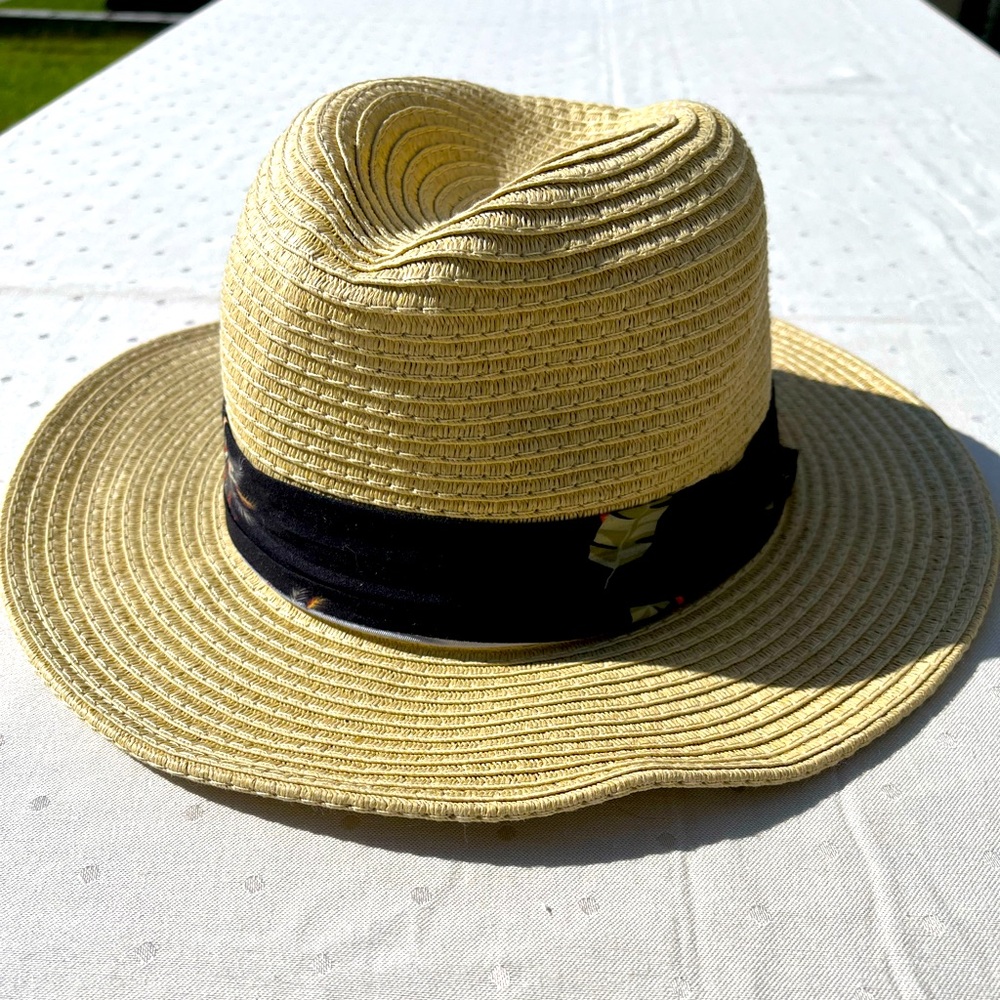 Island Beach Stylish Tan Fedora Hat with Black Band